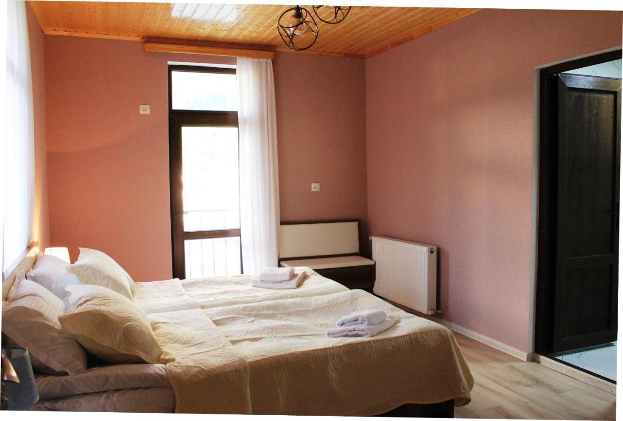 Hotel Marliza Mestia Luaran gambar