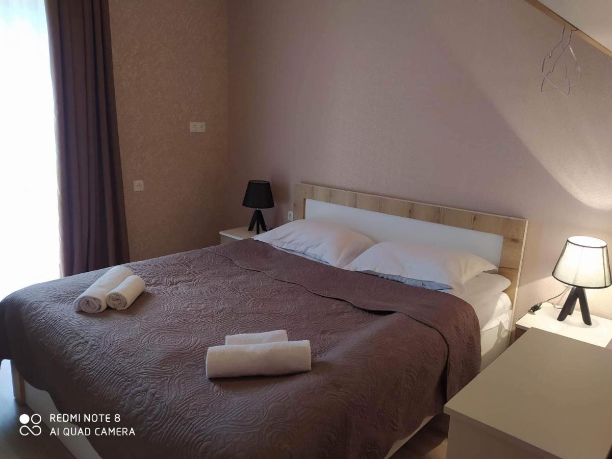Hotel Marliza Mestia Luaran gambar